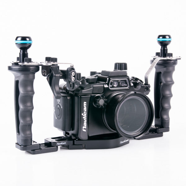 Nauticam NA-RX100V Housing for Sony RX100M5 Camera Pro Package