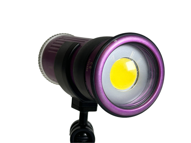 CP.5208 Pre-owned Keldan Luna 4 5,000 Lumen Video Light