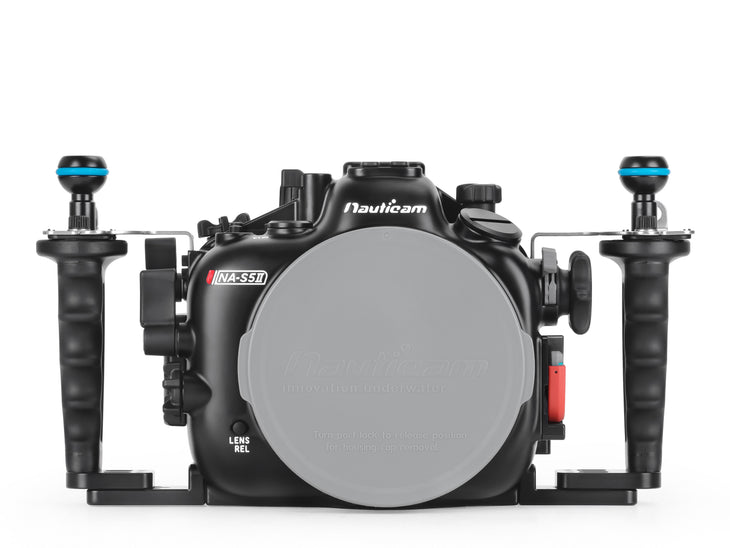 Amazon.com : Zonman DSLR Camera Univeral Waterproof Underwater Housing Case  Pouch Bag for Canon Nikon Sony Pentax Brand Digital SLR Cameras  (Transparent) : Electronics